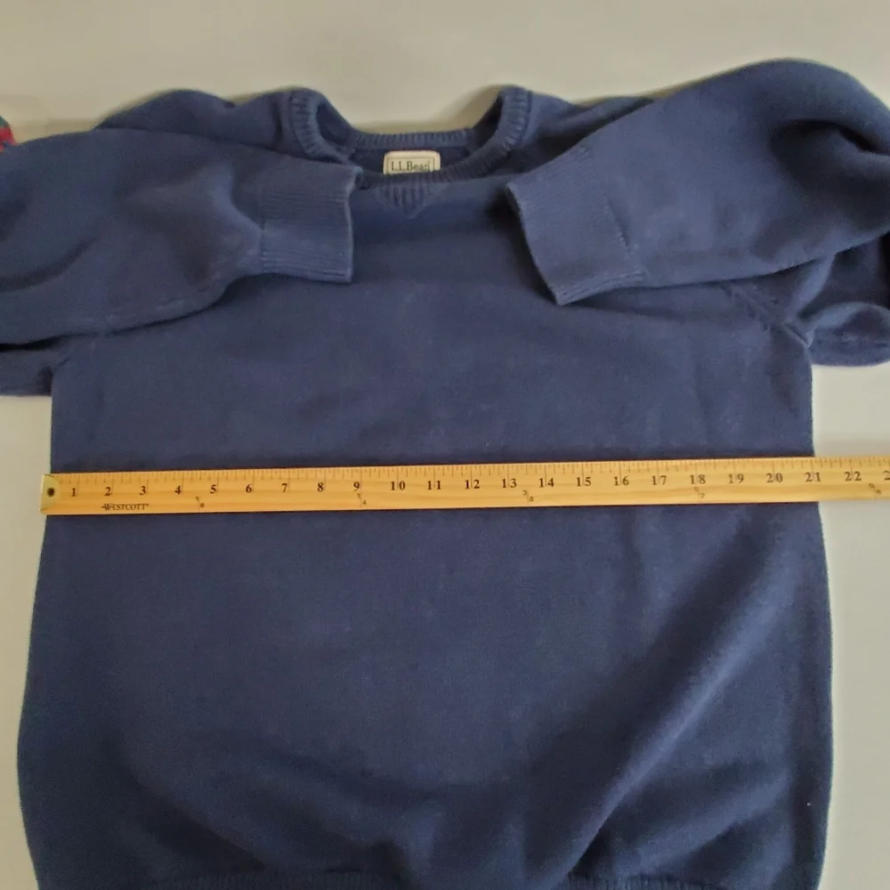 L.L. Bean‎ Cashmere Cotton Men's Sweater Size M Long Sleeve Navy Pullover Casual
